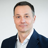 Portraitbild Sergey Raykov - Vertrieb Omnitron Griese GmbH